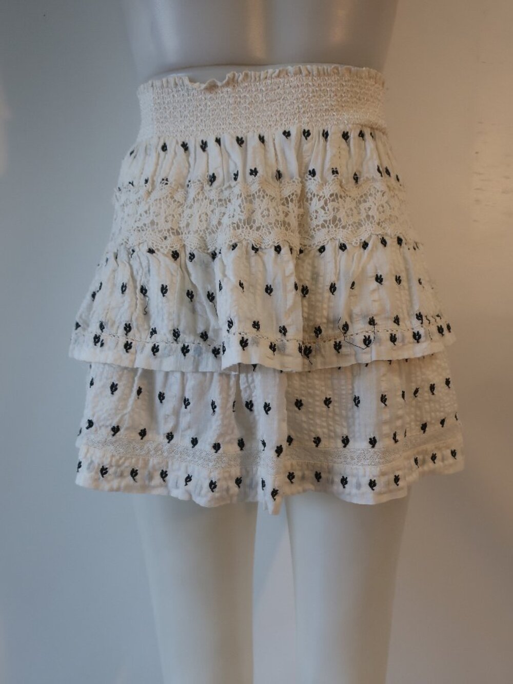 Womens LoveShackFancy Taylor Ivory Black (Item-418) Smocked Waist Mini Skirt S - Picture 6 of 8